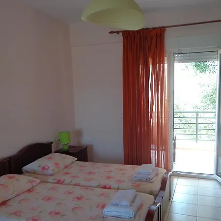 Aparthotel George *